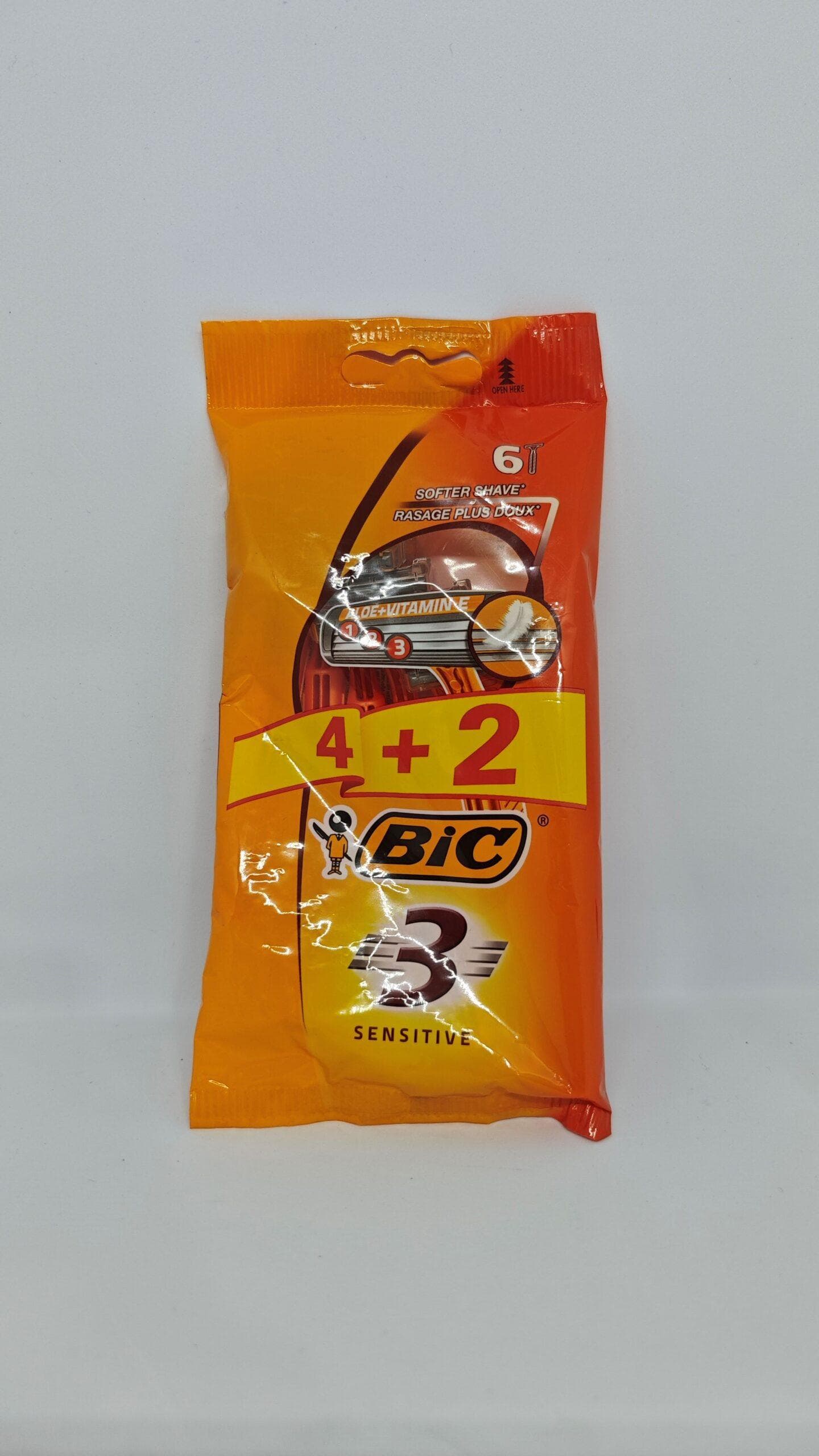 خودتراش سه لبه بیک BIC آقایان مناسب پوست حساس بسته 6 عددی
