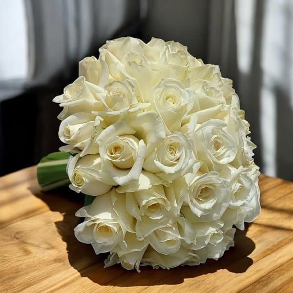 سفارش دسته گل برای پارک مهرگان تهران