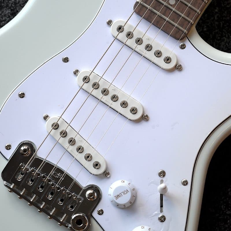 G&L Tribute S500 RW – Sonic Blue — تصویر ۵