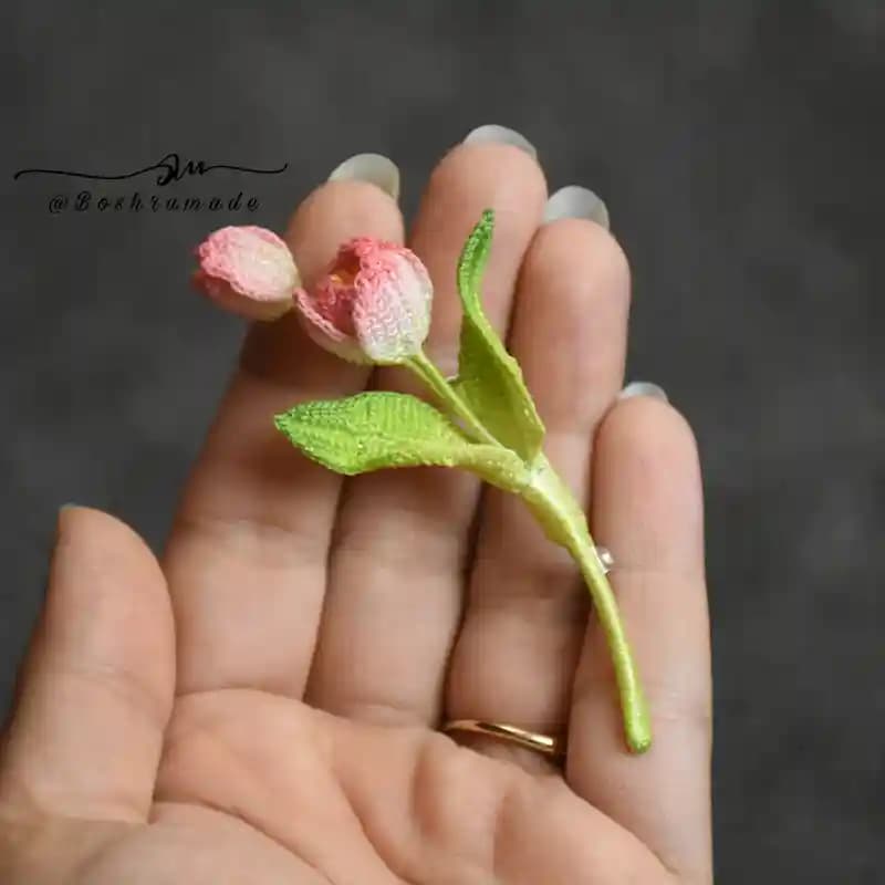 گل سینه گل لاله کد5899 — تصویر ۱۲