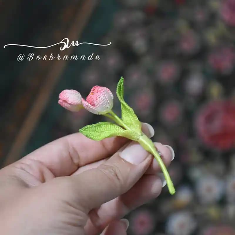 گل سینه گل لاله کد5899 — تصویر ۳
