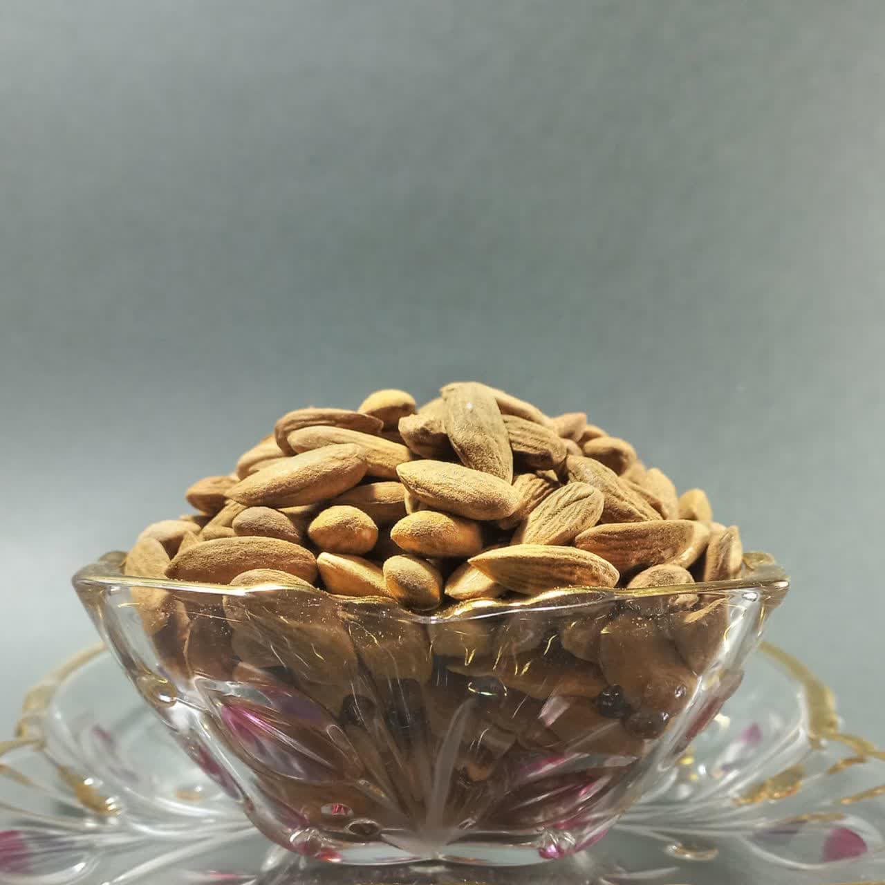 بادام خام ایرانی