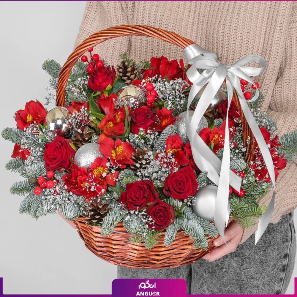 سبد گل با تم قرمز (سال نو میلادی)