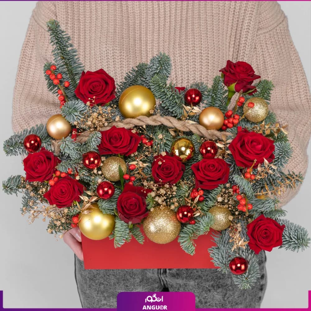 باکس گل کریسمس به همراه تزئینات (سال نو میلادی)