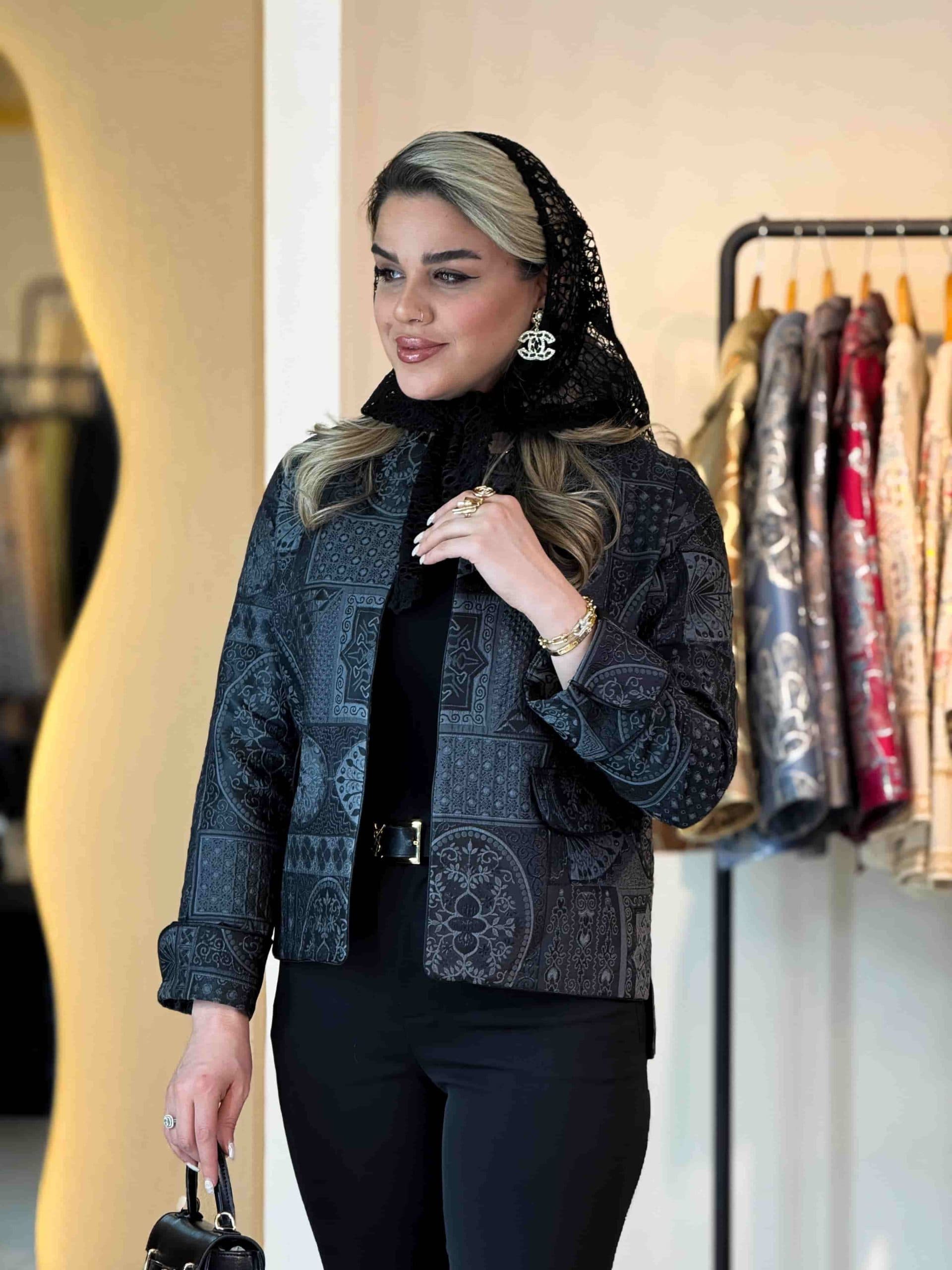 کت ژاکارد کتیبه مشکی 120516