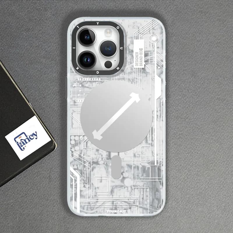 قاب گوشی یانگ کیت Technology آیفون 15 نرمال — تصویر ۲
