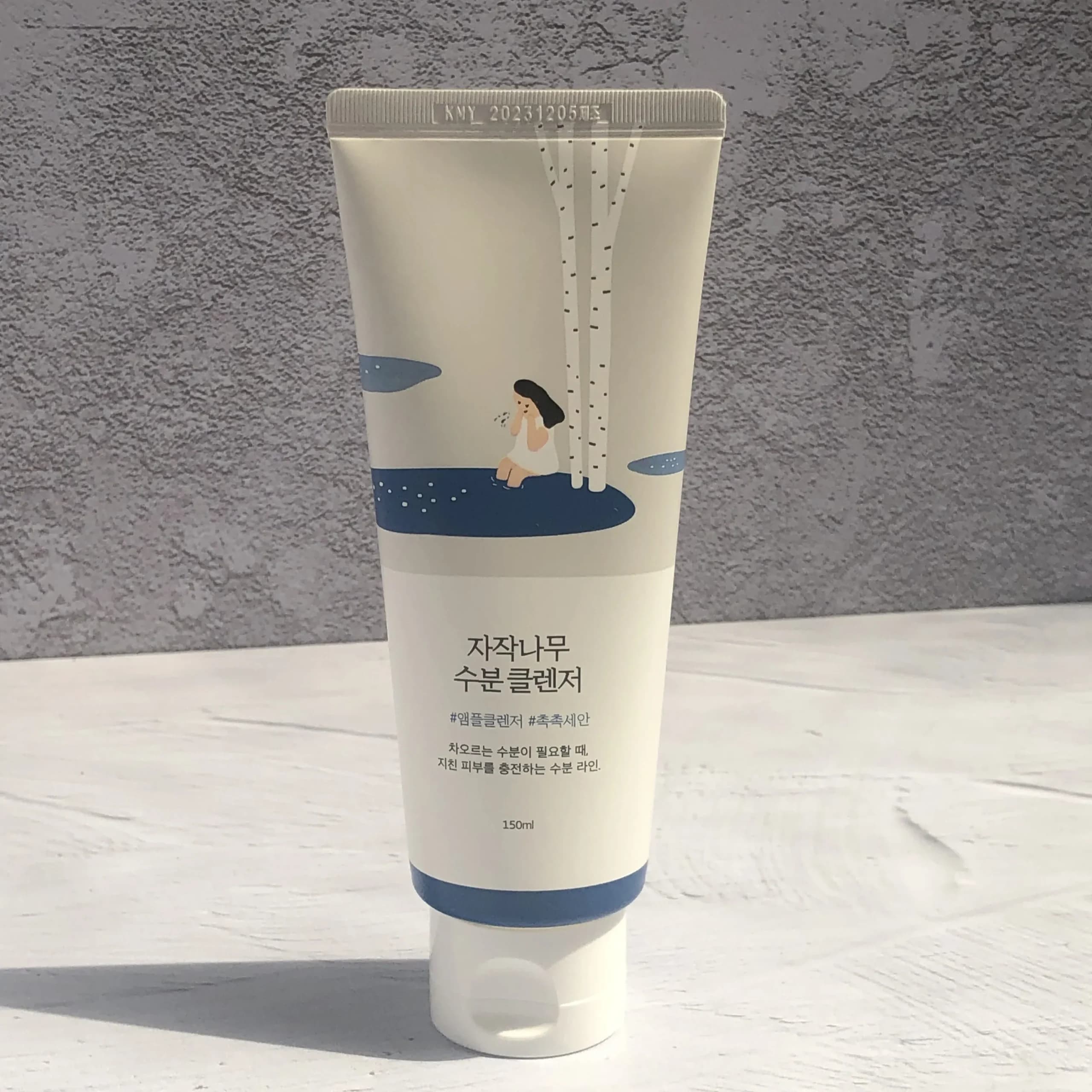 ژل شوینده مرطوب کننده و تسکین دهنده راندلب ROUND LAB Birch Juice Moisturizing Cleanser 150ml — تصویر ۸