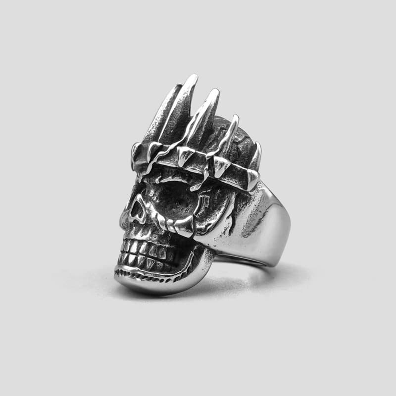 انگشتر اسکلتی پادشاه مدل King of Skulls کد Njd-794 — تصویر ۱۰