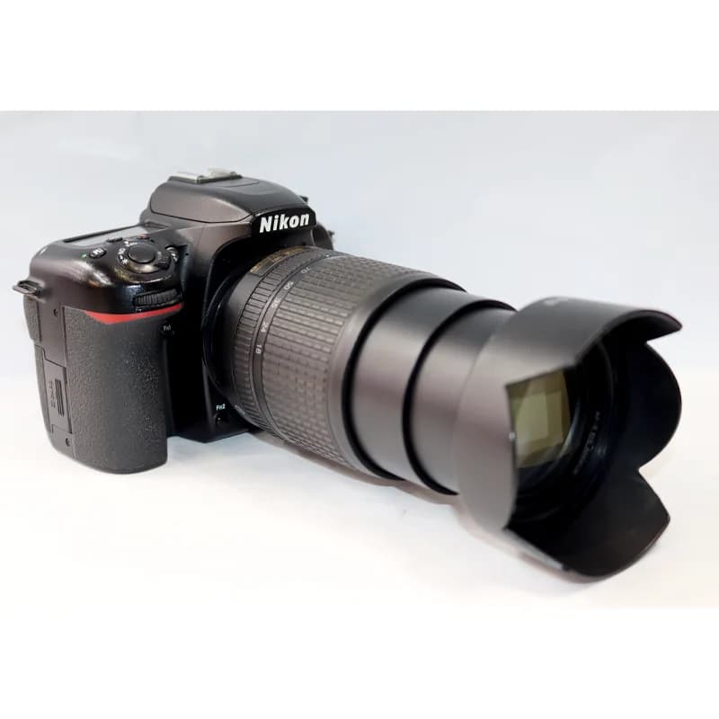 دوربین عکاسی نیکون مدل D7500 با لنز 18.140VR (استوک) — تصویر ۳