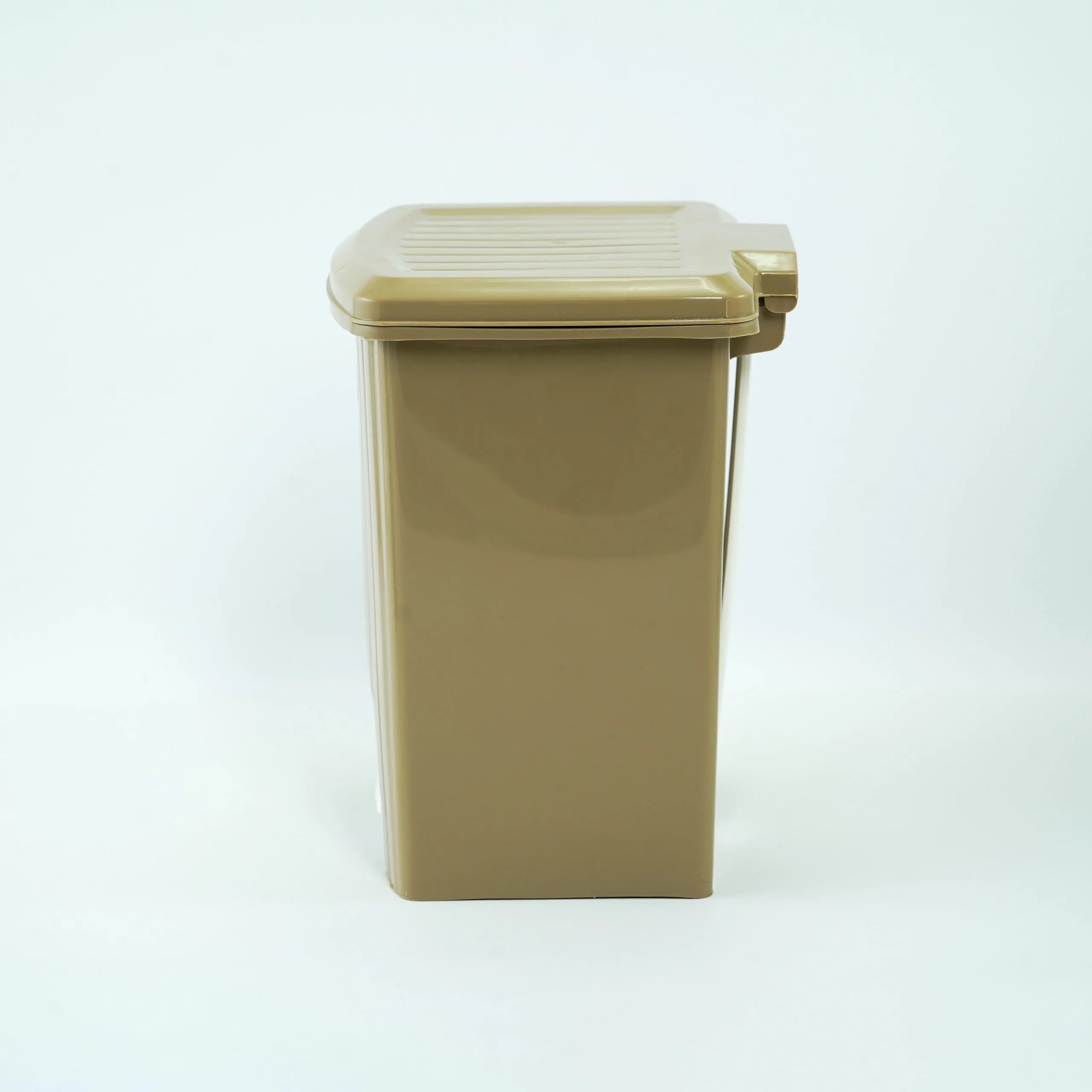 سطل پدالی 2 زمرد تسا 602 — تصویر ۳
