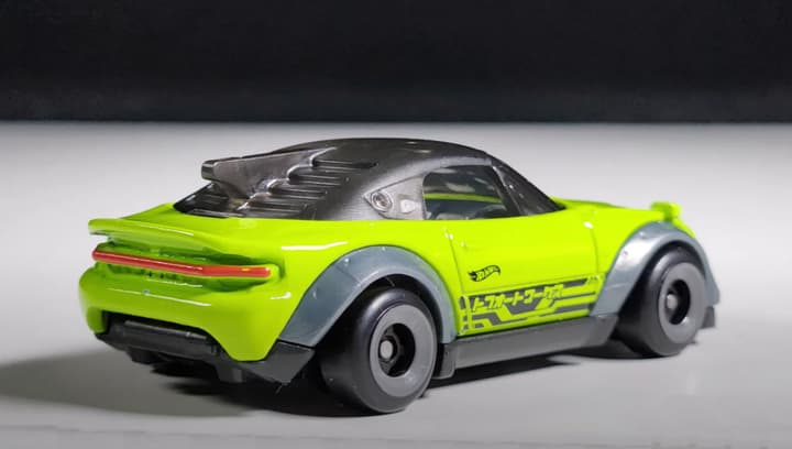 ماشین هات ویلز مدل Mazda MX-5 Miata — تصویر ۴