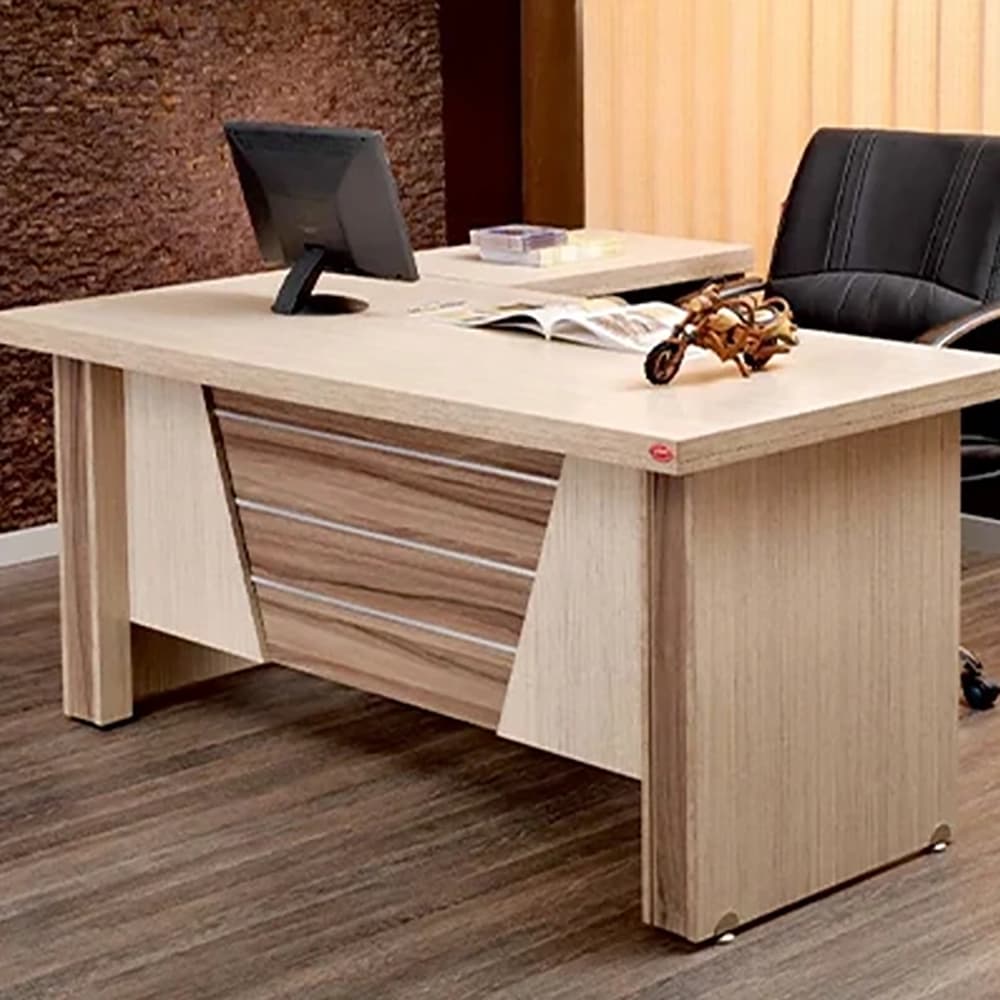 میز کارشناسی پرتو جوان