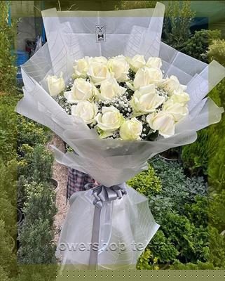 انواع گل شب بو با گلهای تازه و دیزاین حرفهای