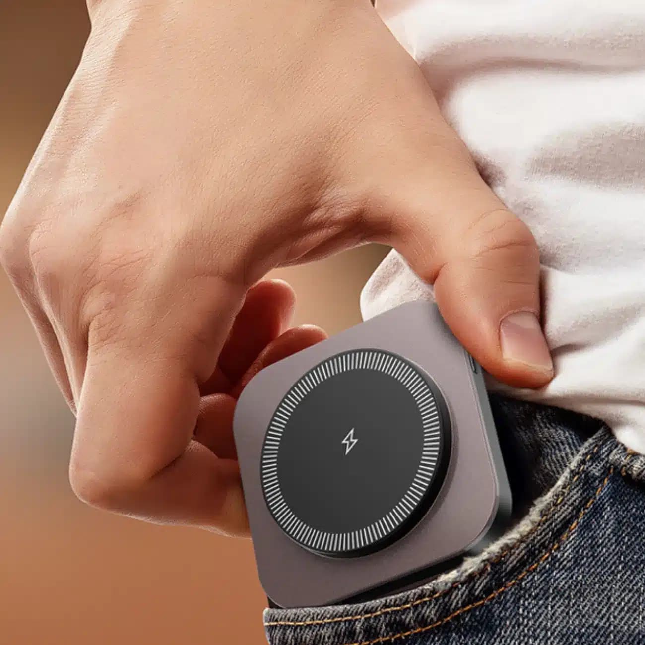 هولدر موبایل و شارژر وایرلس ایکس او XO مدل CX035 سه کاره 15W — تصویر ۵