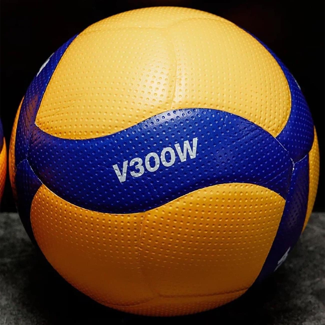 توپ والیبال میکاسا Mikasa مدل V300W سایز 5 — تصویر ۹