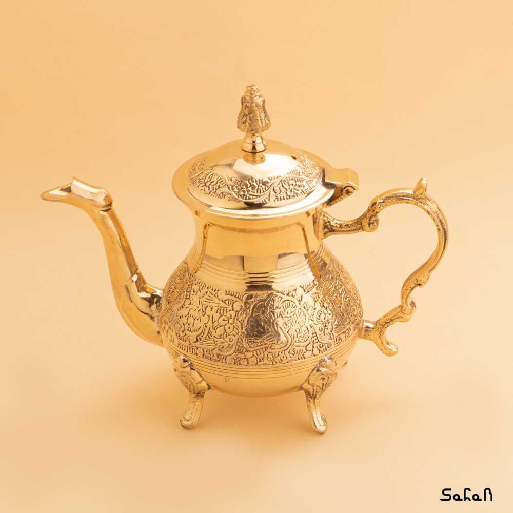 قوری برنجی طلایی پایه دار — تصویر ۲