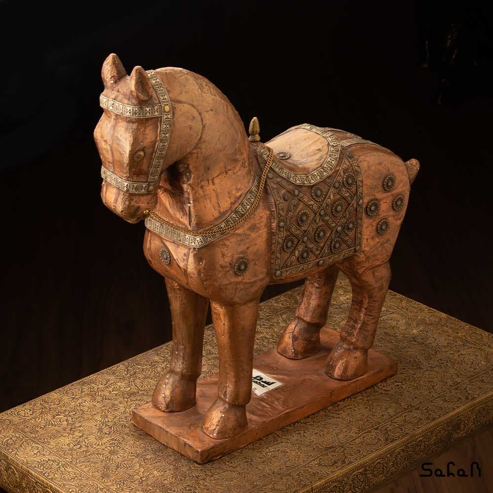 مجسمه چوبی برنجکوب مدل اسب