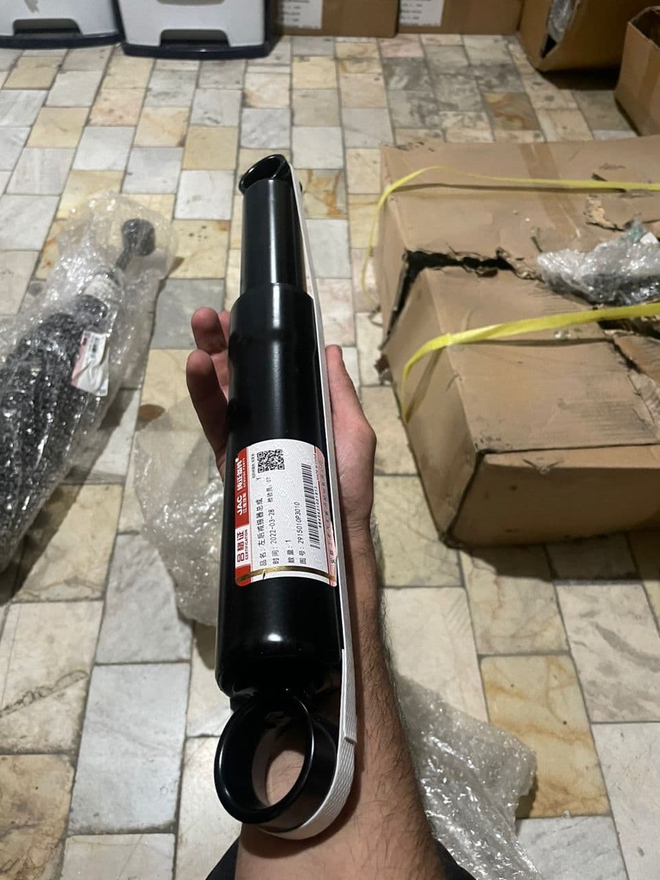 کمک فنر عقب کی ام سی تی 8 — تصویر ۴