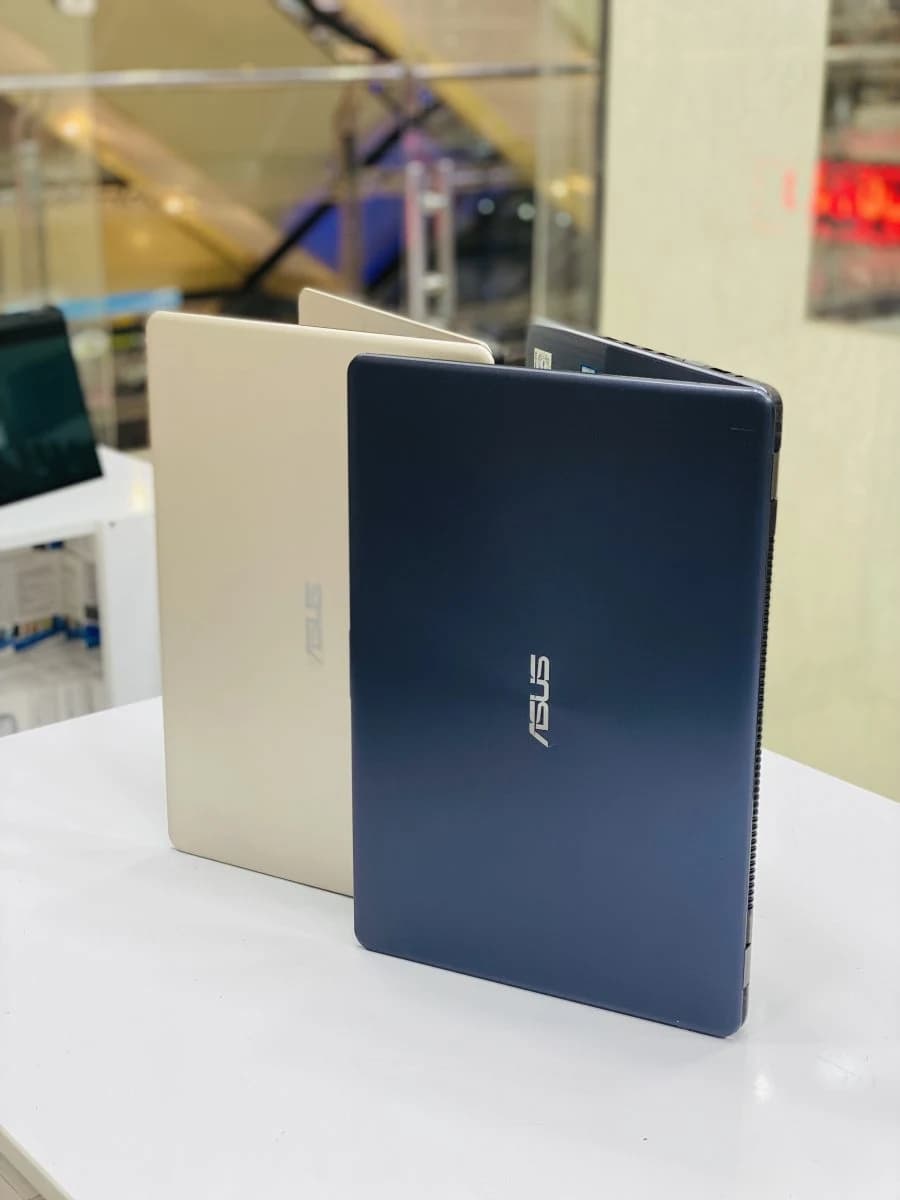 لپ تاپ Asus X540 i7 7500U | 8GB | 256GB SSD | AMD 8500M 2GB | 15.6 inch FHD