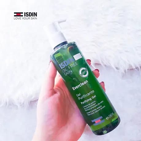 ژل شستشوی پوست چرب اورکلین ایزدین Isdin Everclean Purifying Gel — تصویر ۶