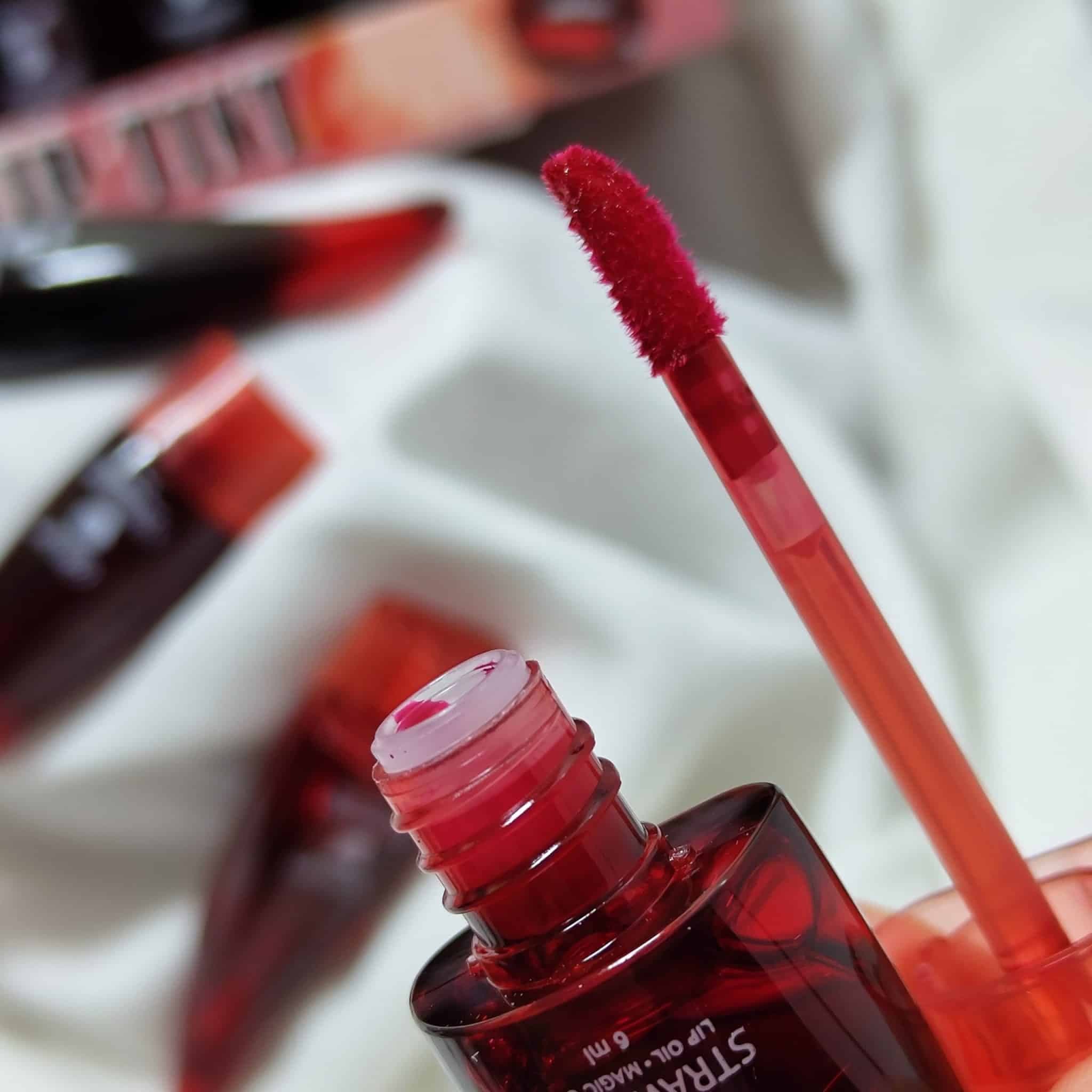 تینت لب اوروف توت فرنگی مدل شاخکی OROF Strawberry Lip Tint — تصویر ۸