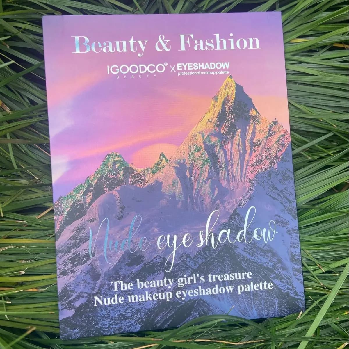 پالت سایه چشم آی گود کو مدل کوهستان 48 رنگ اورجینال IGOODCO 48 colors Eye Shadow Palette — تصویر ۷