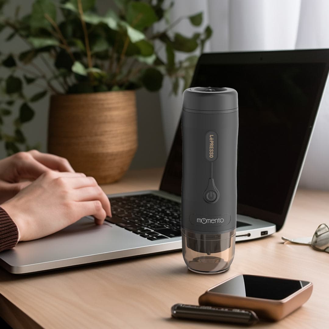 اسپرسو ساز قابل حمل لپرسو مدل LePresso Momento 2.0 Portable Espresso LPPESSMBK — تصویر ۱۲