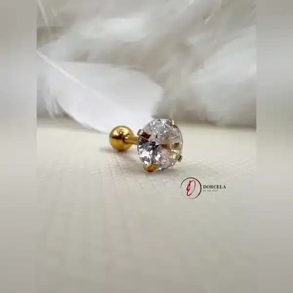 پیرسینگ گوش دایره شفاف