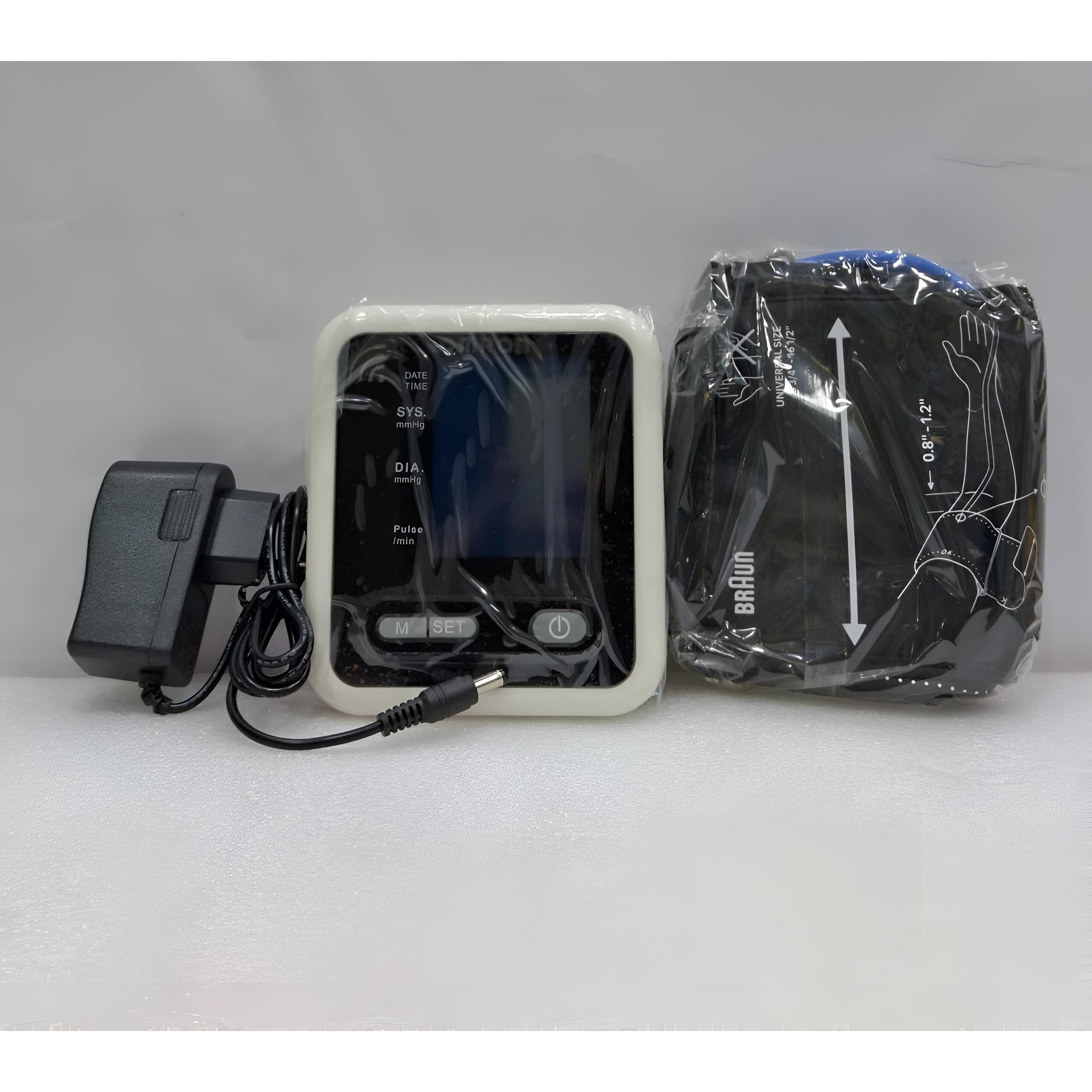 فشارسنج دیجیتالی امرن OMRON مدل HEM-8711 بازویی سخنگو کد 7021 — تصویر ۱۲