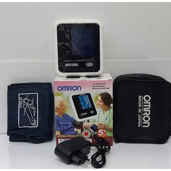 فشارسنج دیجیتالی امرن OMRON مدل HEM-8711 بازویی سخنگو کد 7021 — تصویر ۸