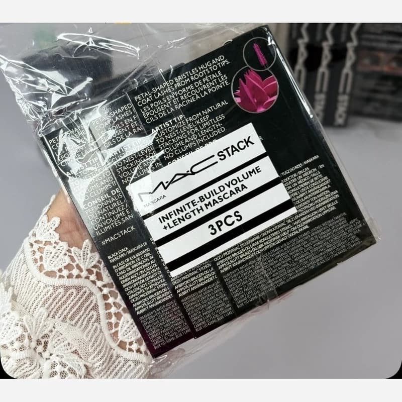 ریمل برند استک Stack حجم ۱۲ میل، حجم‌ دهی لایه‌ پذیر با برس سوپر استک کد 5355 — تصویر ۵