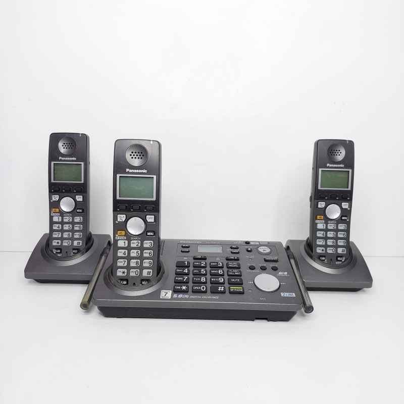 تلفن بی سیم پاناسونیک مدل KX-TG6700B سه گوشی (استوک)