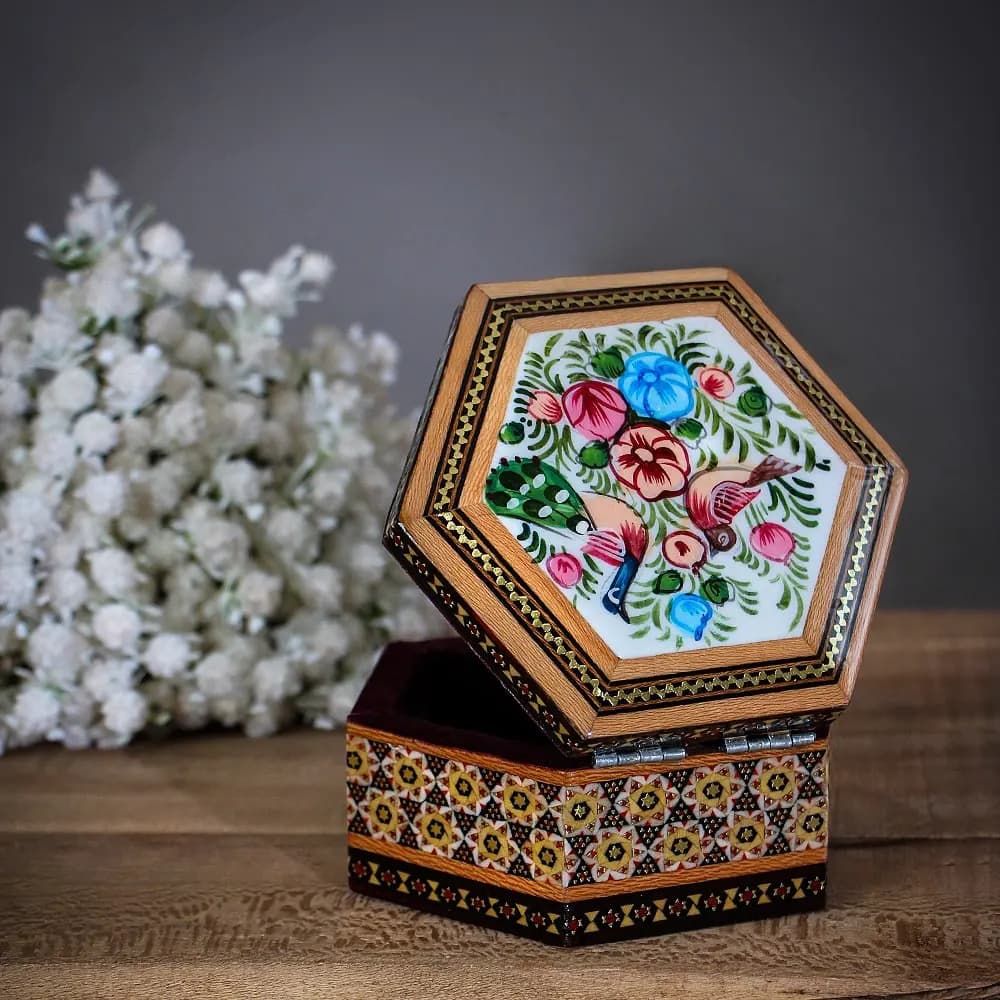 جعبه جواهرات خاتم کاری شش گوش کد 82