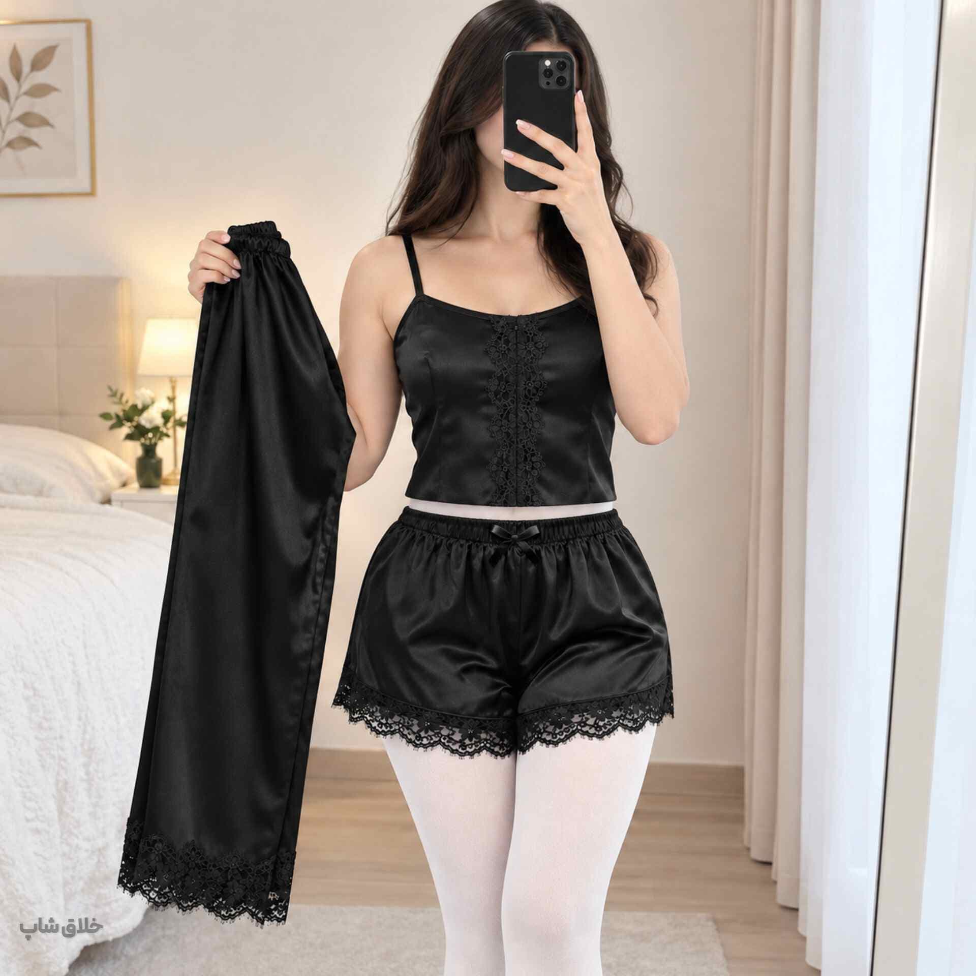 لباس خواب زنانه ساتن 4 تکه نقره ای-صورتی (تاپ-شلوارک-شلوار-کش مو) — تصویر ۶