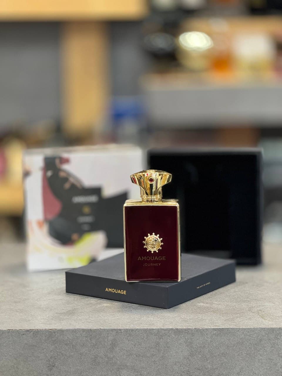 ادکلن آمواج جورنی-ژورنی ادوپرفیوم مردانه Amouage Journey for Men EDP حجم ۱۰۰میل هاردباکس — تصویر ۹