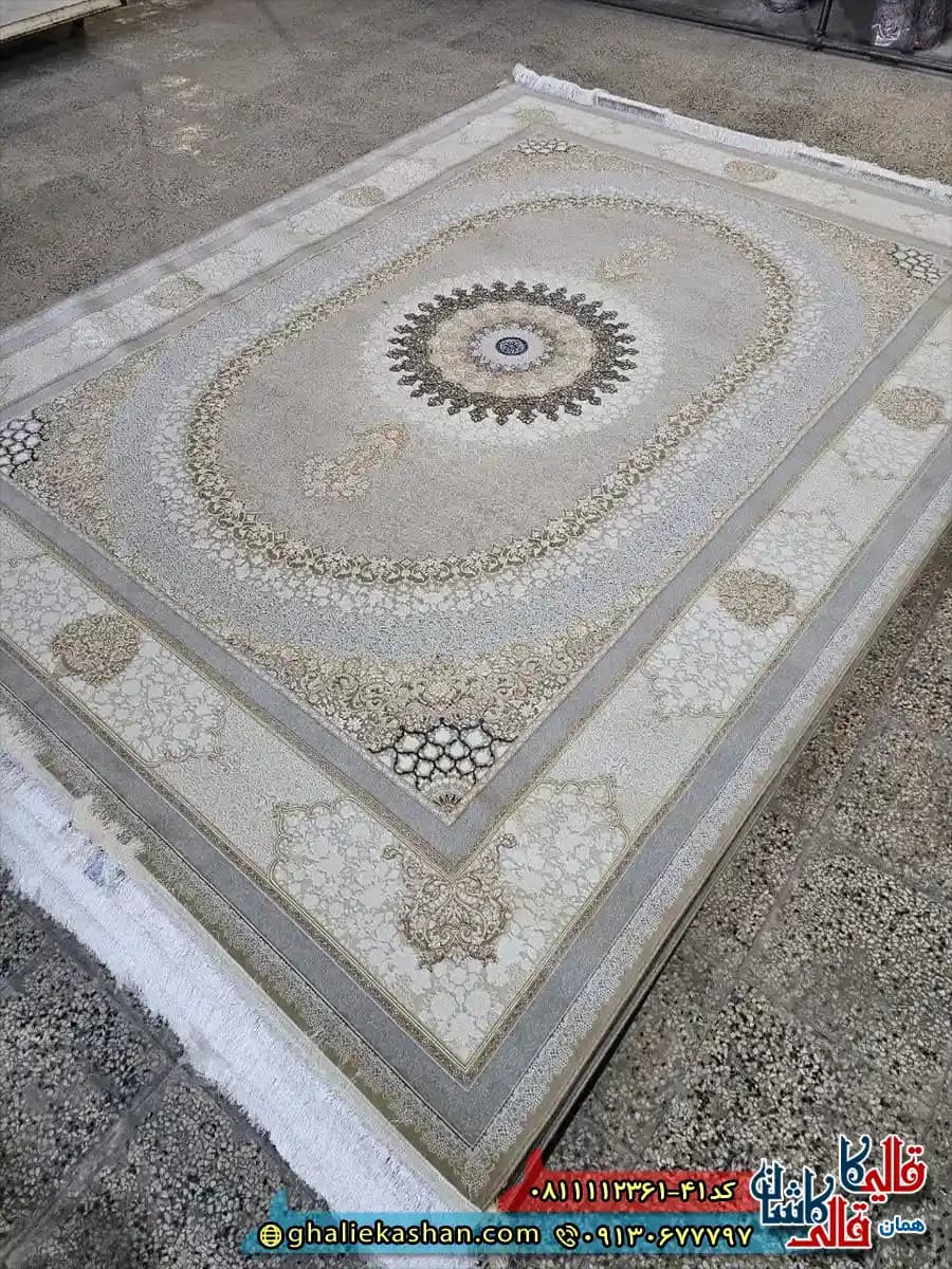 فرش طلاکوب 1200 شانه طرح صدرا رنگ بژ گل برجسته کاشان