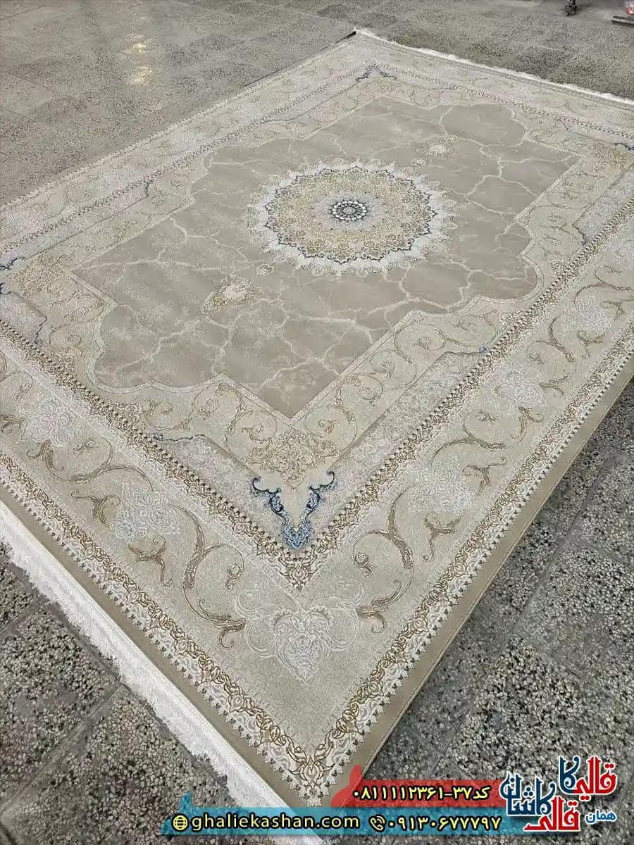فرش طلاکوب 1200 شانه طرح نسیم کایرا رنگ بژ گل برجسته کاشان
