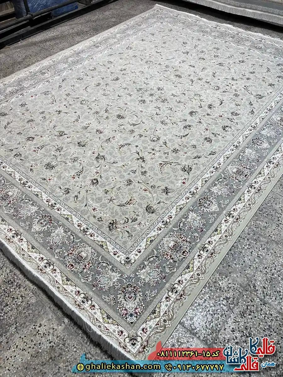فرش کلاسیک 1200 شانه طرح افشان افشاری رنگ کرم صدفی گل برجسته کاشان — تصویر ۲