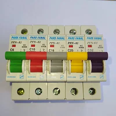 کلید مینیاتوری 63 آمپر تکفاز پارسفانال PFN-1P-6KA MCB-63A — تصویر ۳