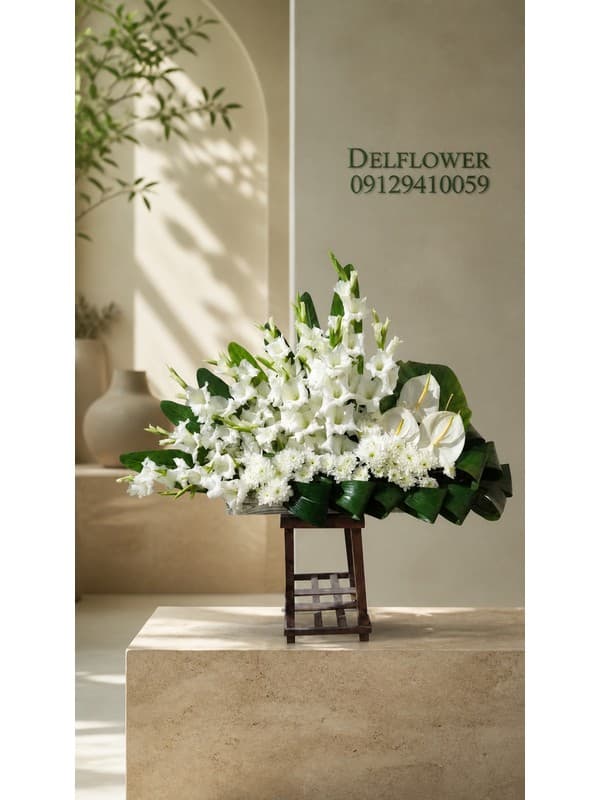 سبد گل اورینتال 7D759C