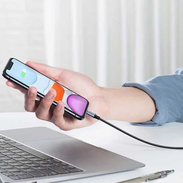 کابل شارژ و دیتا 2.4 آمپر لایتنینگ به USB 2.0 یوگرین مدل US199 — تصویر ۱۲