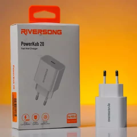 شارژر دیواری Riversong مدل PowerKub 20 AD75C — تصویر ۳