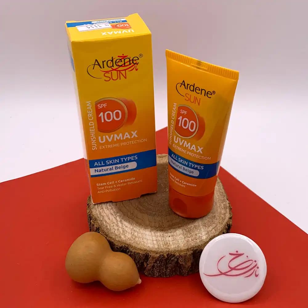 کرم ضد آفتاب رنگی آردن Ardene مدل UVMAX SPF 100 بژ طبیعی با محافظت حداکثری انواع پوست حجم 50 میلی لیتر
