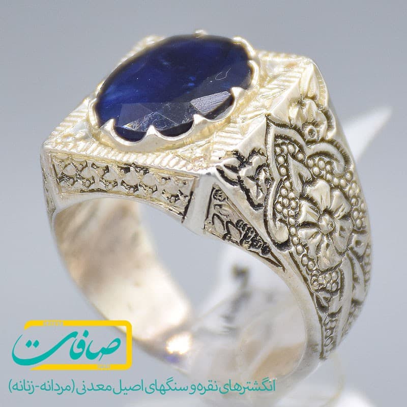 انگشتر یاقوت کبود با 4 عدد الماس مردانه «کد 3060»