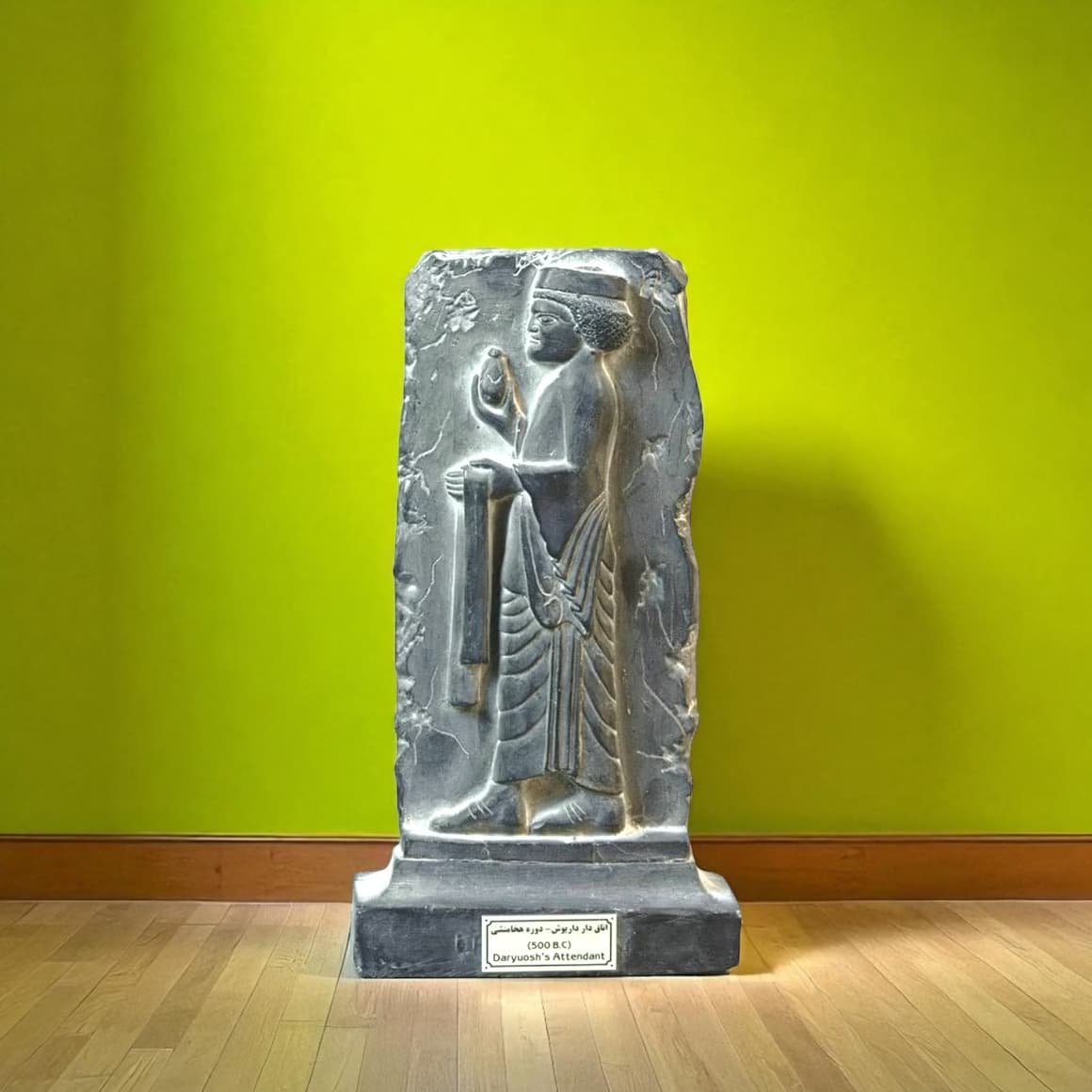 مجسمه کتیبه سنگی اتاق دار داریوش کد MO2620 — تصویر ۹