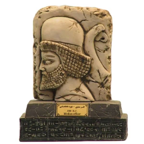 مجسمه افسر مادی کد MO2540 — تصویر ۲