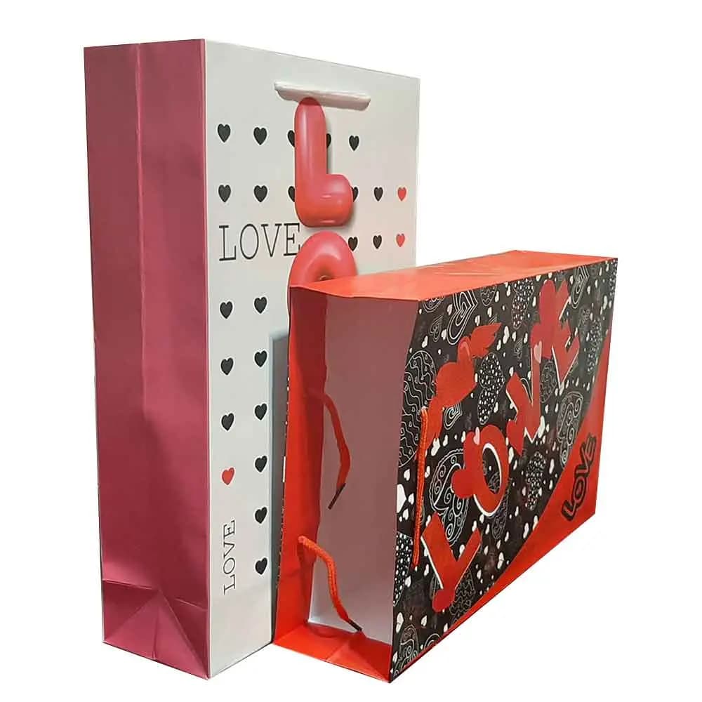 ساک دسته دار کادویی طرح قلب (LOVE) سایز 24 × 37.5 سانتی متر (A4) — تصویر ۵