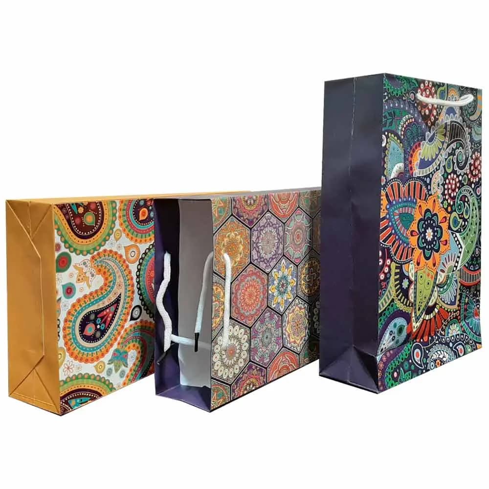 ساک دسته دار کادویی طرح کلاسیک سایز 17 × 26 سانتی متر (A5) — تصویر ۵