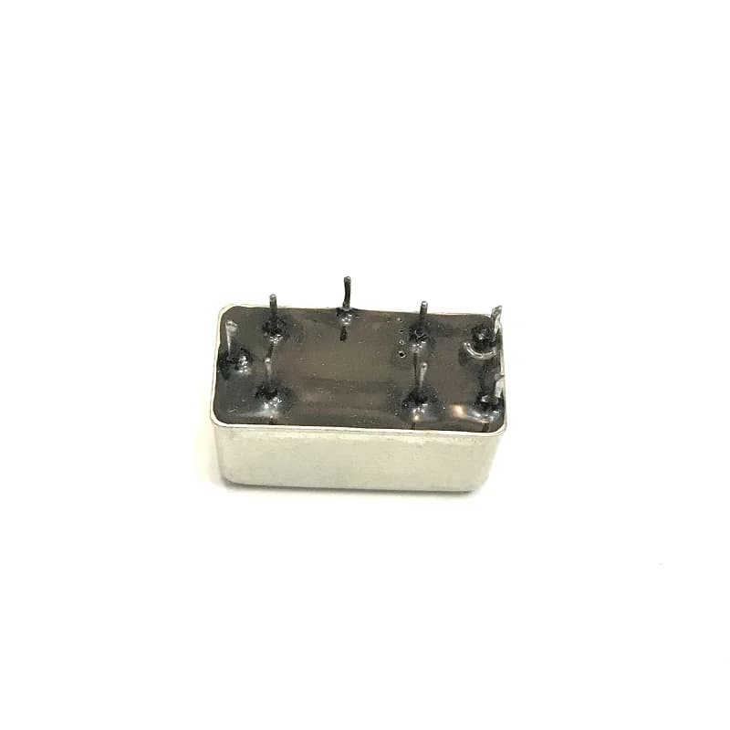 رله نظامی RS-12V — تصویر ۴