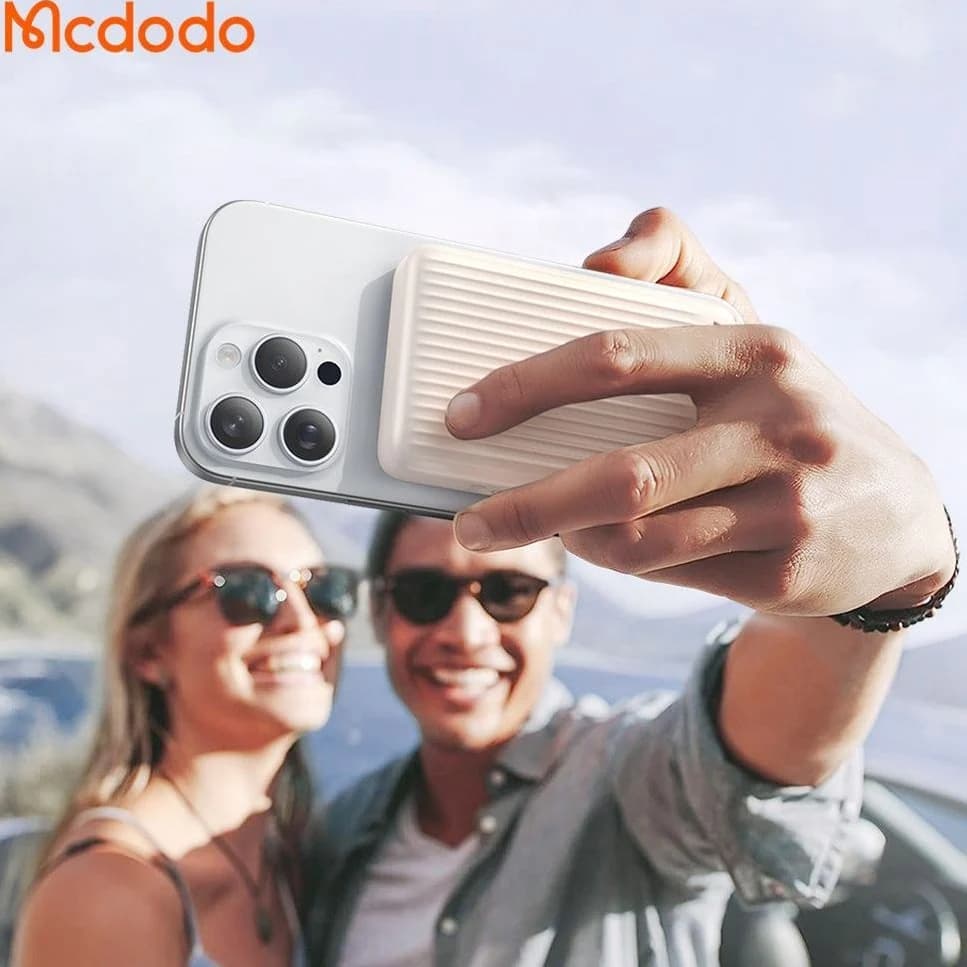 پاوربانک مک دودو مدل MC-7811 ظرفیت 10000 میلی‌آمپر ساعت با توان 30 وات — تصویر ۸